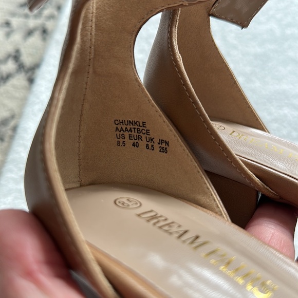 Dream Pairs Tan/Nude Chunkle 2" Block Heels w/ Ankle Strap Size 8.5 - Picture 6 of 16